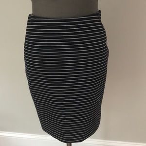 Banana Republic stripe skirt NWT